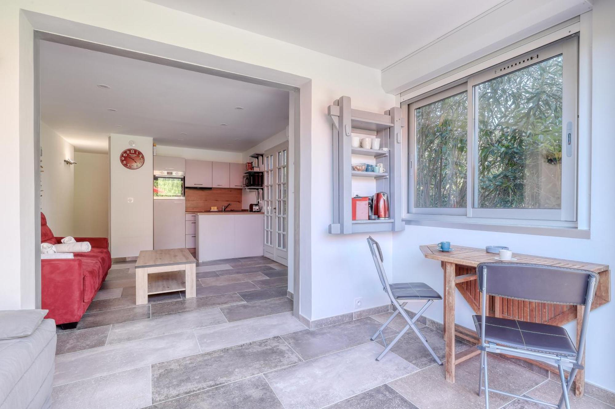 Magnificent Newly Renovated Close To Beach & Swimming Pool Le Lavandou Zewnętrze zdjęcie
