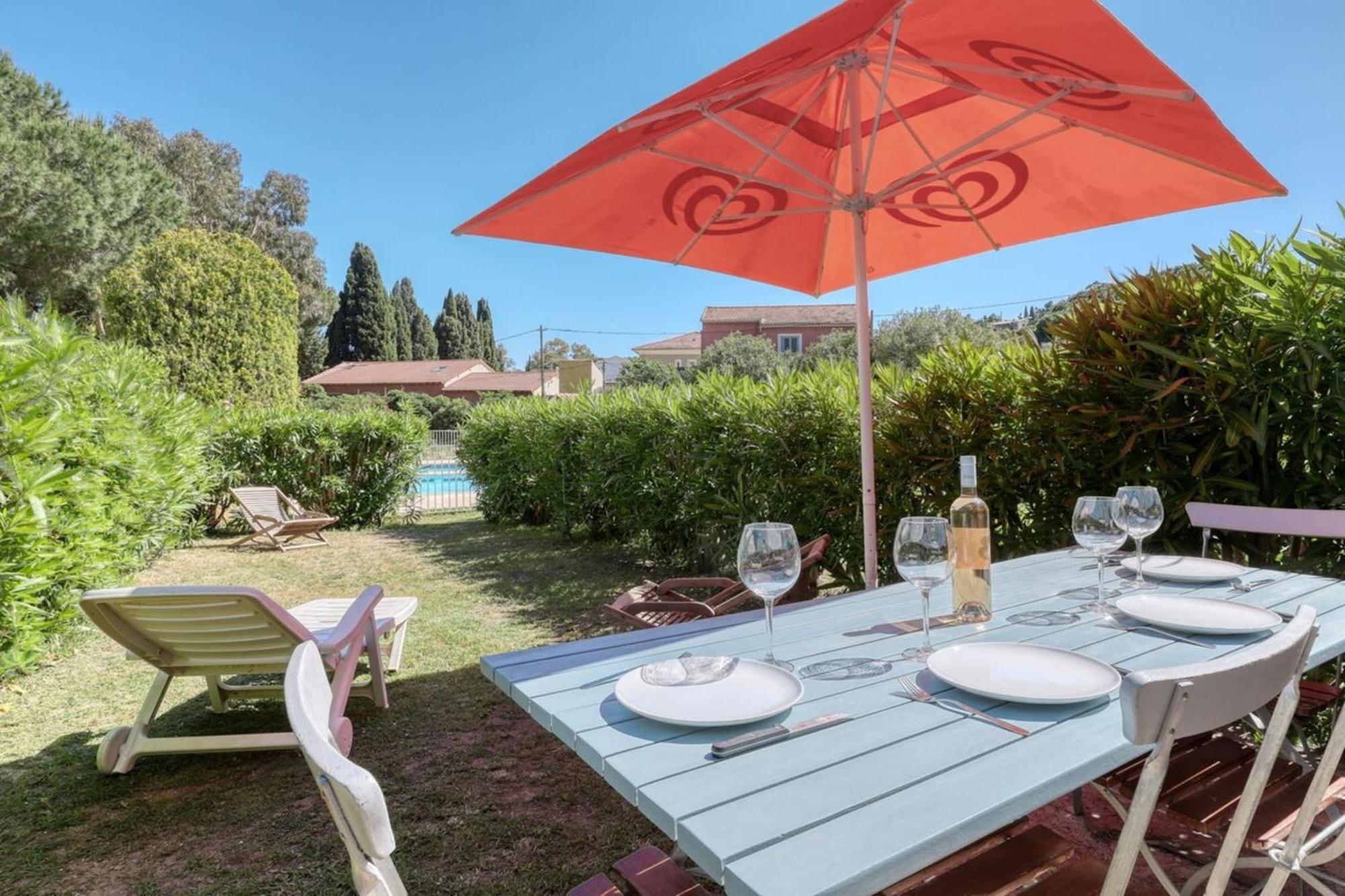Magnificent Newly Renovated Close To Beach & Swimming Pool Le Lavandou Zewnętrze zdjęcie